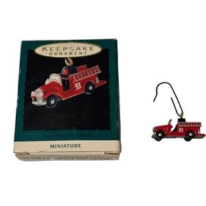 Vtg 1993 Hallmark Keepsake North Pole Fire Truck Miniature Ornament